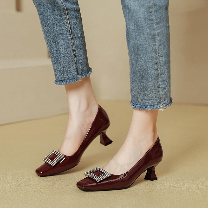 Square head high heels, thin heels, spring and autumn shoes, rhinestone square buckle, burgundy French light mouth single shoes