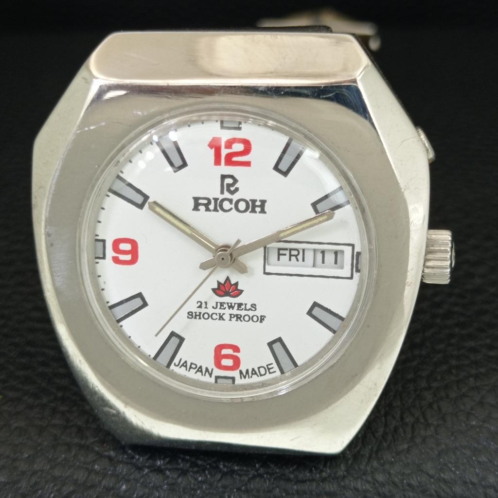 AUTOMATIC VINTAGE RICOH R31 JAPAN MENS WHITE COLOR DIAL WATCH a707693-1