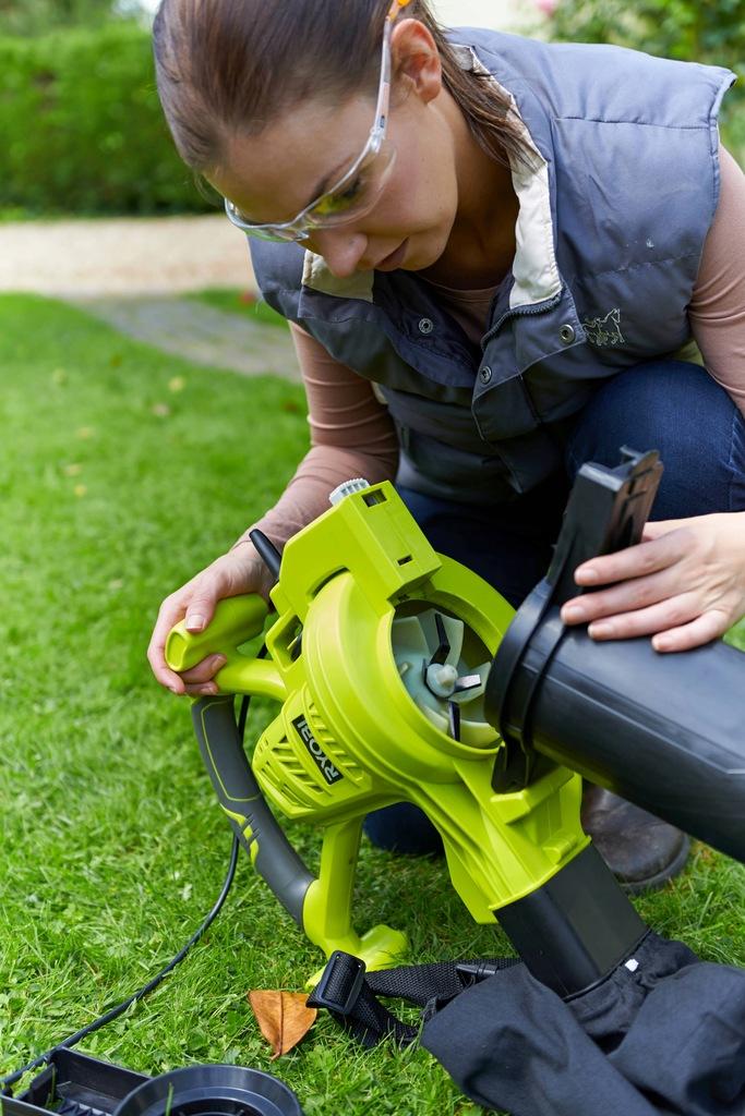 Dmuchawa/odkurzacz do liści Ryobi 3000W