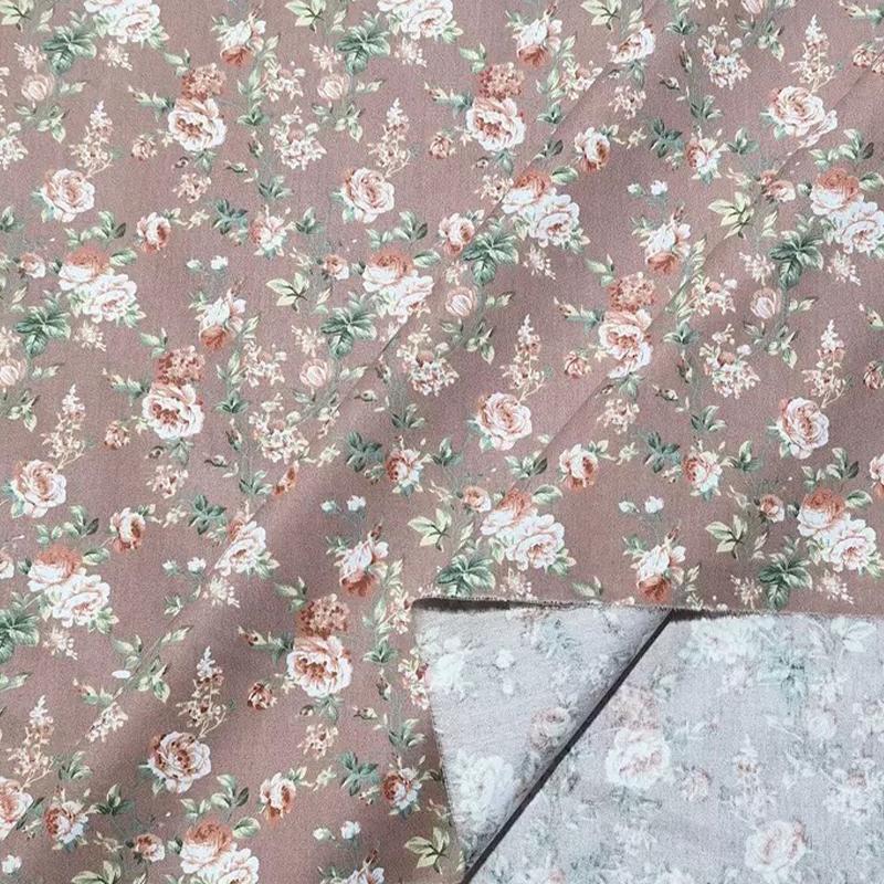 Tkanina bawełniana twillowa drukowana w róże, vintage, 160x100cm, do majsterkowania, pościeli, ręcznie robionych obrusów, dekoracji, patchworku, pikowania