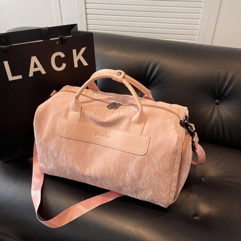 Short trip bag women's new large-capacity fashion business travel luggage backpack portable shoulder sports fitness bag