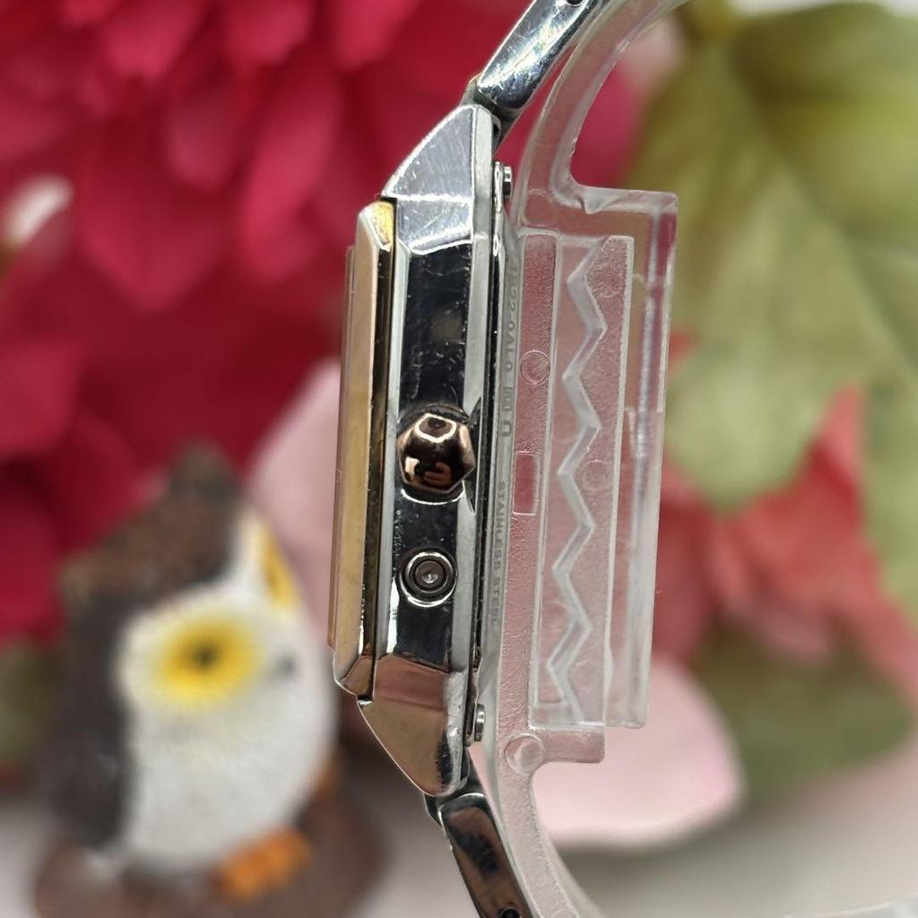 [USED] Working Seiko Seiko Lukia Square Radio-Controlled Solar Women's Watch