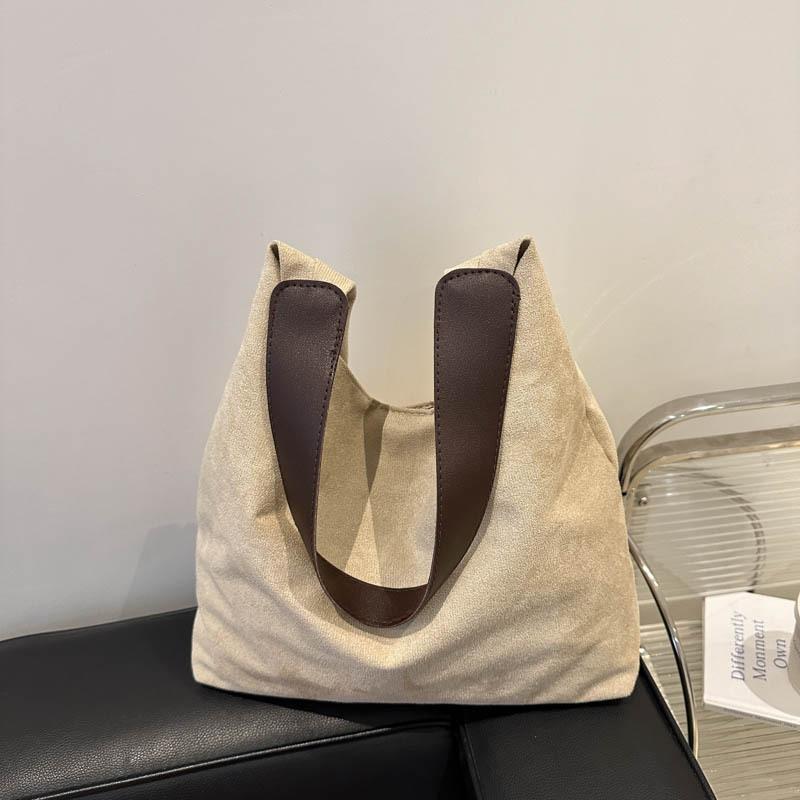New Fashion Niche Personalized Armpit Bag Large Capacity Leisure Commuter Tote Bag Retro Simple Shoulder Women's Bag