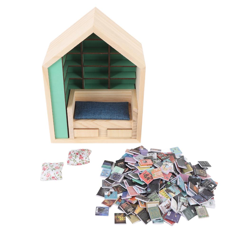 Miniatur-Bücherregal Handgefertigtes Holzhausmodell mit kleinen Kissen Lustiges Mini-Bücherregal Ornament zur Schreibtischdekoration