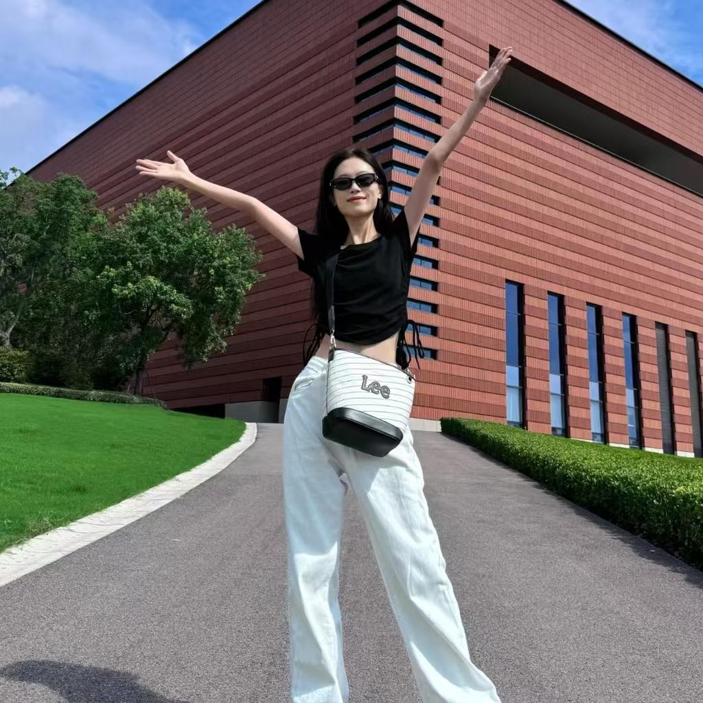 New Lee Fabric Crossbody Bag, Shoulder Bag, Adjustable Strap Regular Women's Ecru LE240071M-903