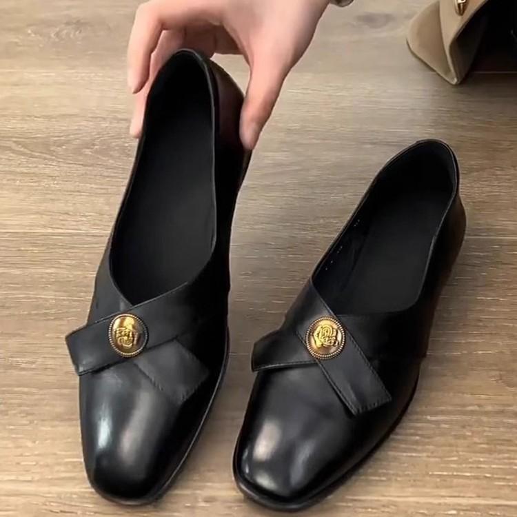 Cowhide version! Retro light mouth black small leather shoes gold coin round head low heel grandma shoes one pedal single shoes loafers