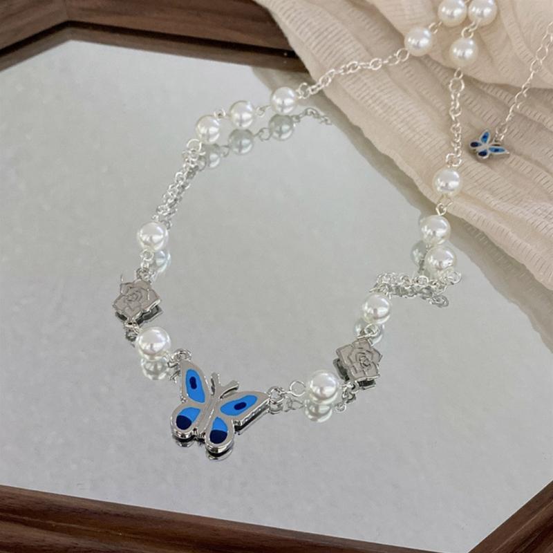 Women's Butterfly Pendant Beaded Necklace Flower Pearl Chain Necklace Y2K Clavicle Chain Choker Necklace Jewelry Gift