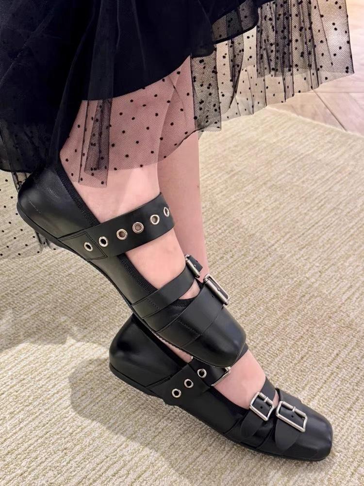 Flat-bottomed Sports Ballet Shoes New Retro Belt Buckle Square Head Shallow Mouth Fashion Shoes