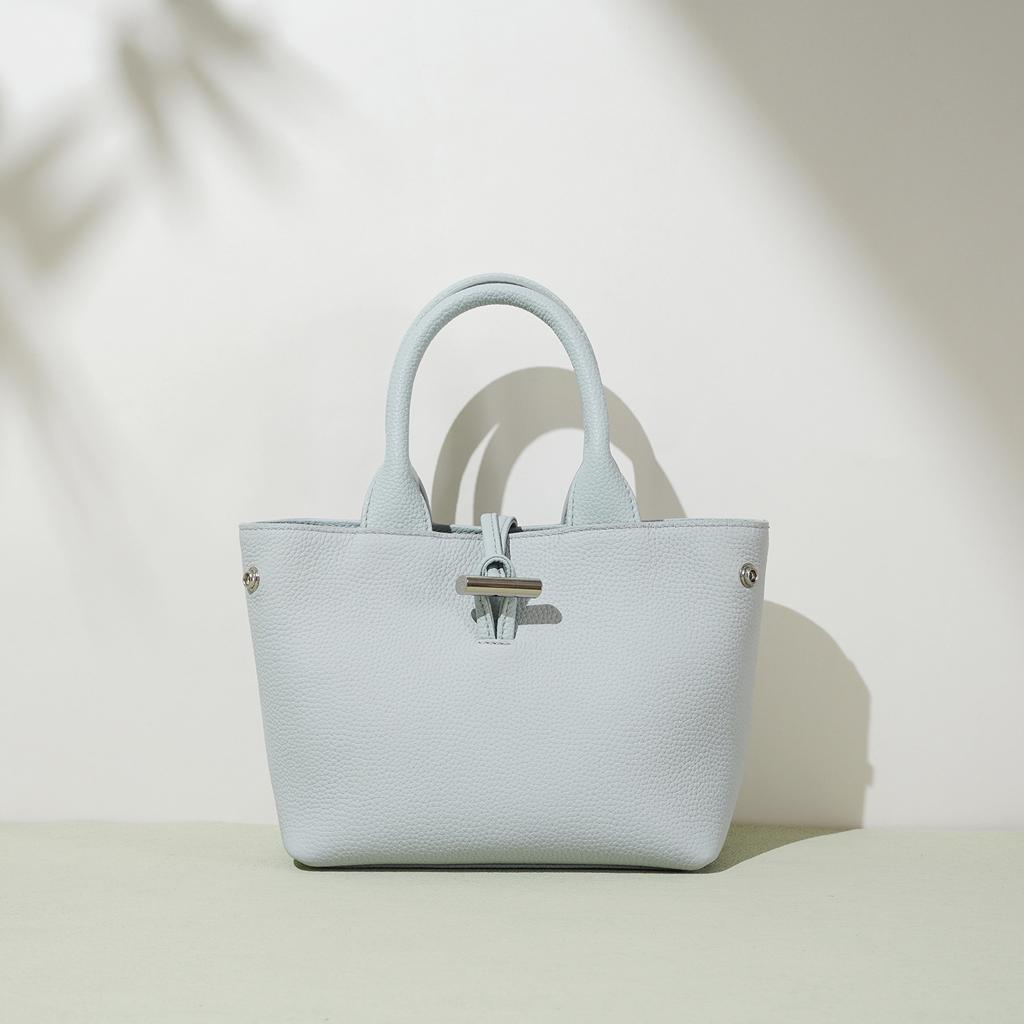 Niche Design New Small Bucket Bag High-end Soft Leather Hand Bag Versatile Fashion Leather Diagonal Span Women's Bag