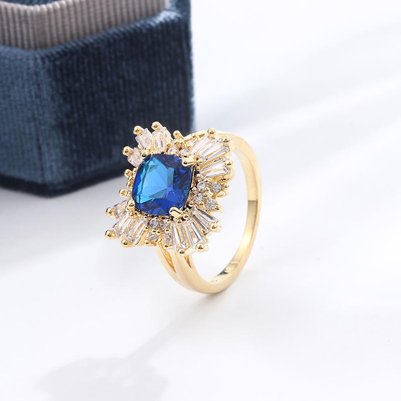Exquisite Luxury Gold Ring Blue AAAA Zircon Women Ring Jewelry Hip Hop Punk Couple Wedding Jewelry Women Rings