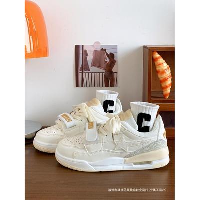 Board Shoes Women's 2 New Autumn Versatile Sports Leisure Thick Sole Heightening Air Cushion White Shoes Children