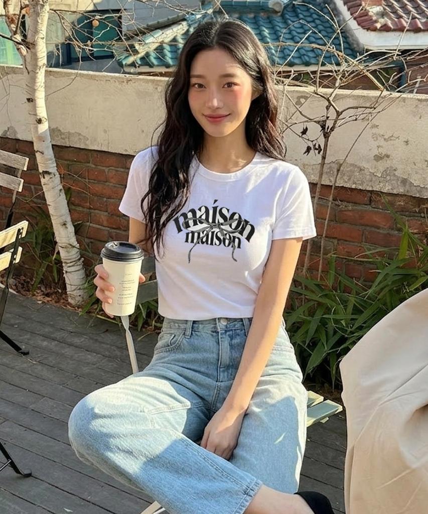 NTBC Maison Ribbon Lettering Short Sleeve T-Shirt_2 Colors