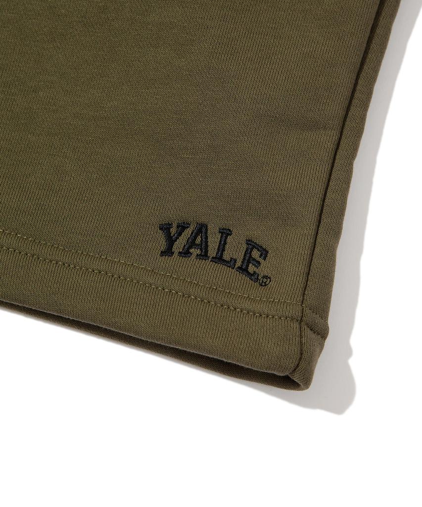 YALE [Onemile Wear] Small Arch Sweat Shorts Khaki