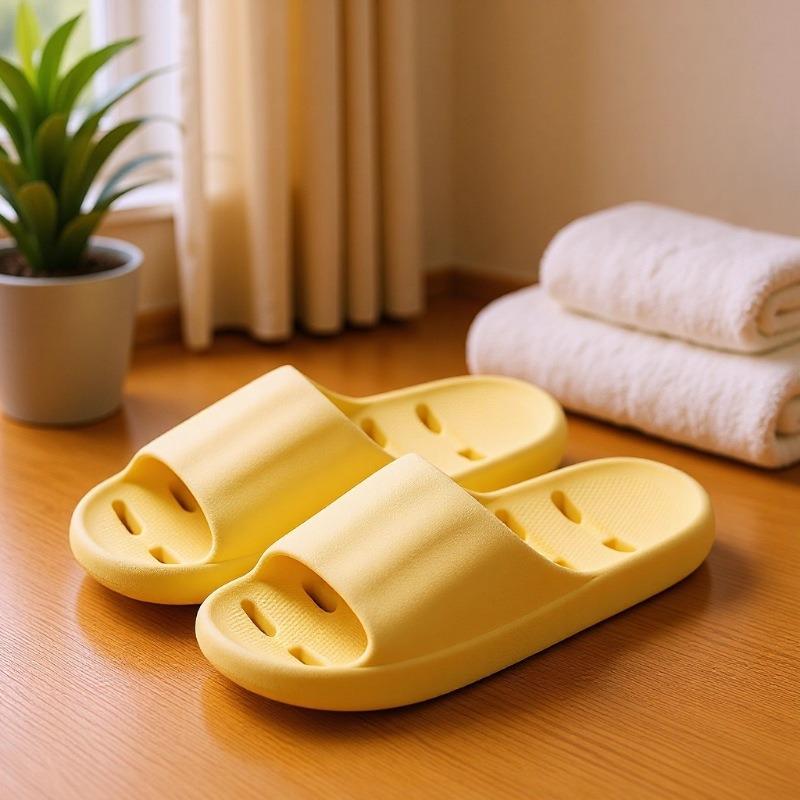 Men's and Women's Non-Slip Draining EVA Bathroom Slippers