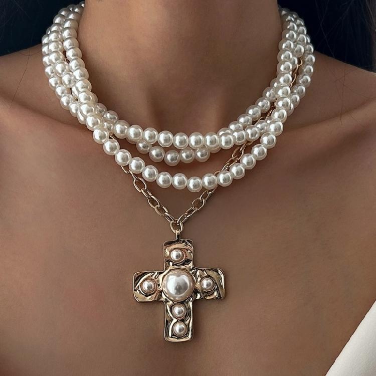 Practical Pearls Embellished Elegant Gold Crosses Necklace Decoration for Women with Layer Statement Pieces Pendant