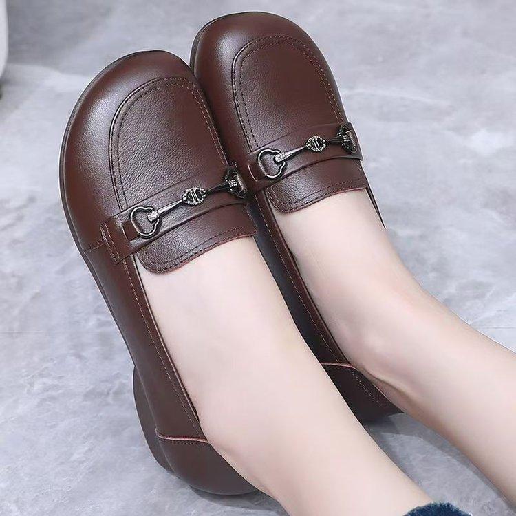 Popular Loafers Women's 2025 Autumn New One-pedal Non-slip Shallow Mouth Single Shoes Lightweight Non-slip Women's Small Leather Shoes