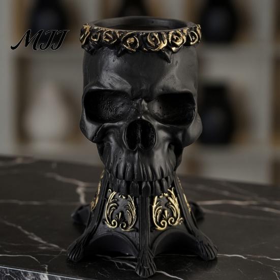 Retro Skull Ornament Gothic Vase, Spooky Resin Head Statue, Halloween Table Centerpiece Home Decor Flower Vessel for Shelf Mantel Decorative