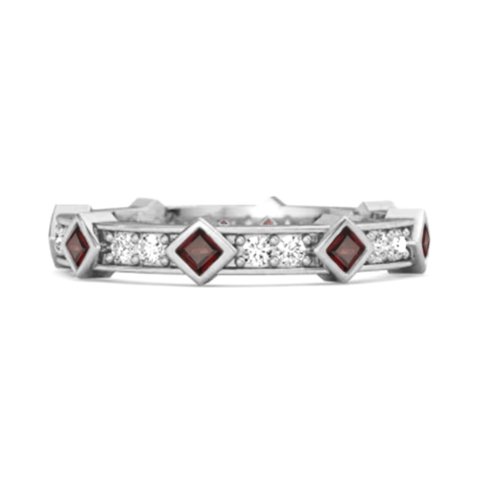 Garnet Eternity Band Ring - 925 Sterling Silver 8 белый