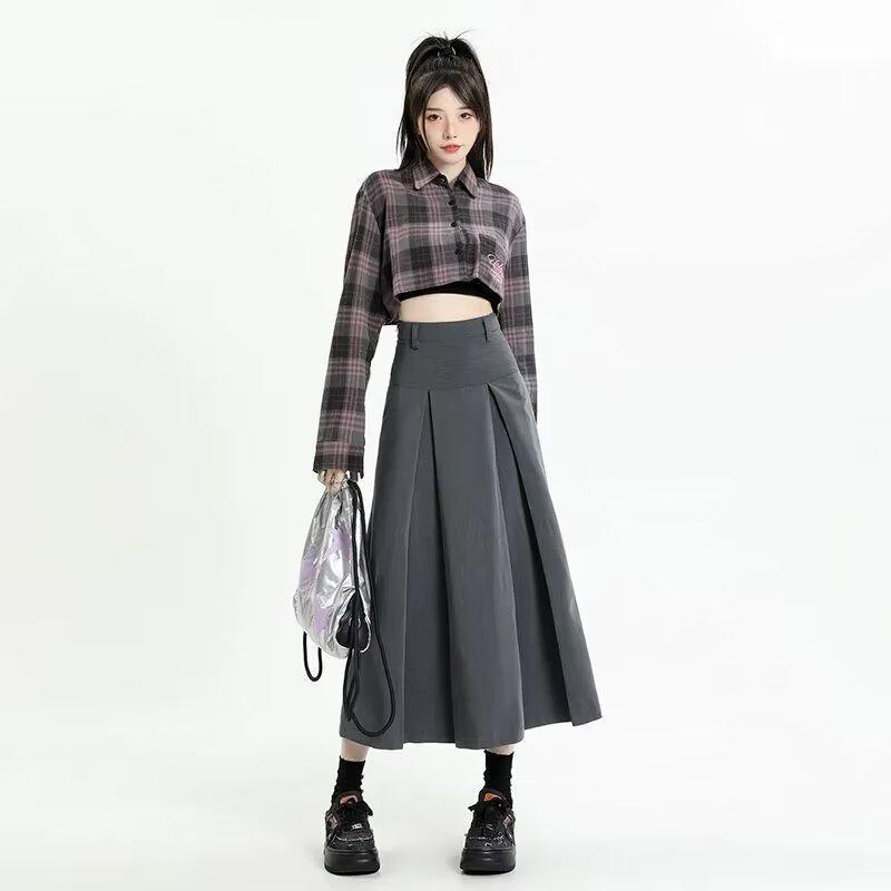Autumn/Winter Plus Size A-Line Pleated Skirt: High-Waisted, Hip-Covering, Slimming Short Skirt for Petite & Chubby Girls in College Style.