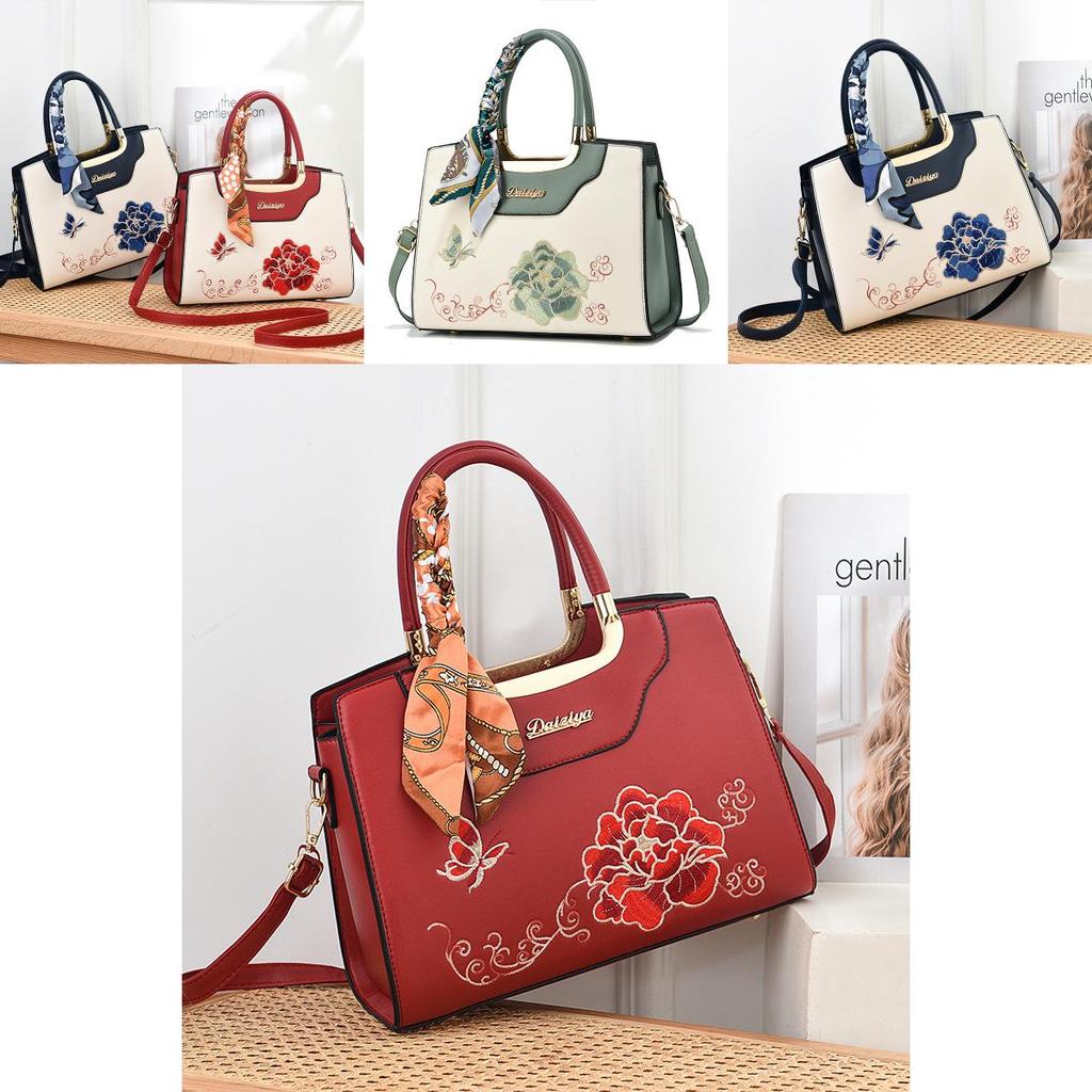 Fashionable Pu Material National Style Embroidered Shoulder Bag For Everyday Use
