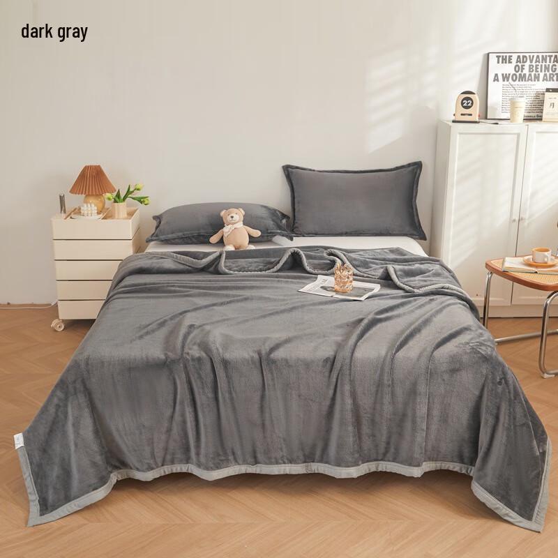 HMHM Thickened Milk Velvet Blanket
