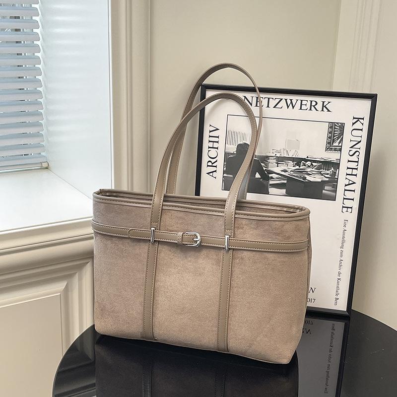 Fashion bag women's new large-capacity tote bag casual retro fashion commuter shoulder bag