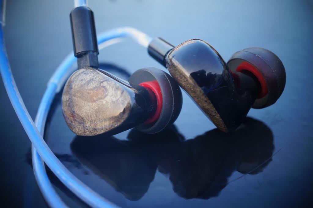 HEIR AUDIO IEM5.0 5x Balanced Armature In-Ear-Kopfhörer (Abnehmbares Kabel)