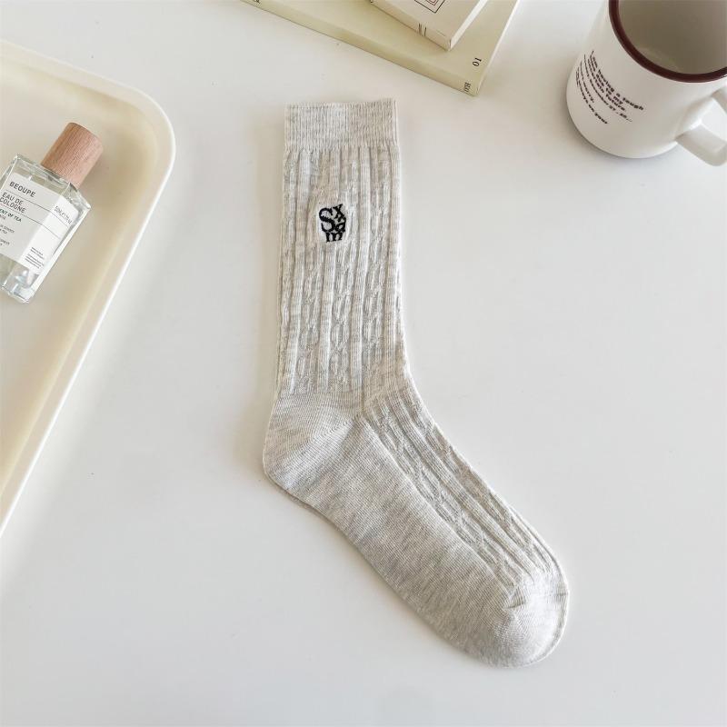 

Женские весенне-осенние винтажные однотонные носки-трубы, подходящие ко всему, с вышивкой косичкой и буквой 1 pair бежевый/серый