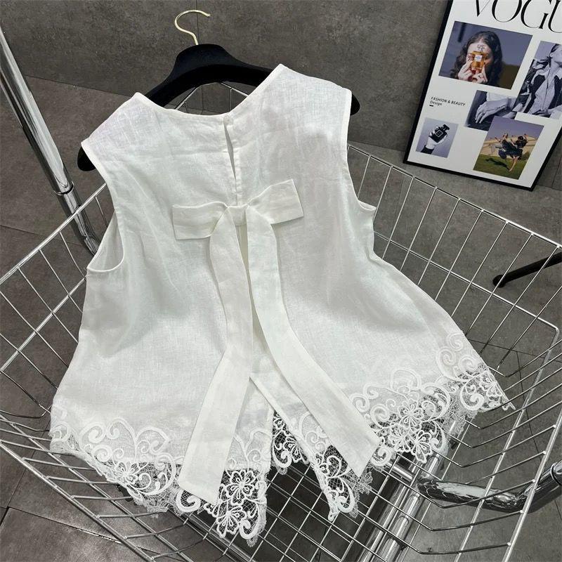 2026 Sleeveless Slimming Lace Camisole - Age-Reducing Patchwork Bow Top for Women's Summer Commute