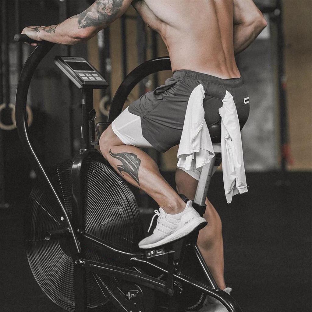 Leisure Beach Shorts with Double-layer Mesh Design for Running Sports and Fitness Men's Shorts