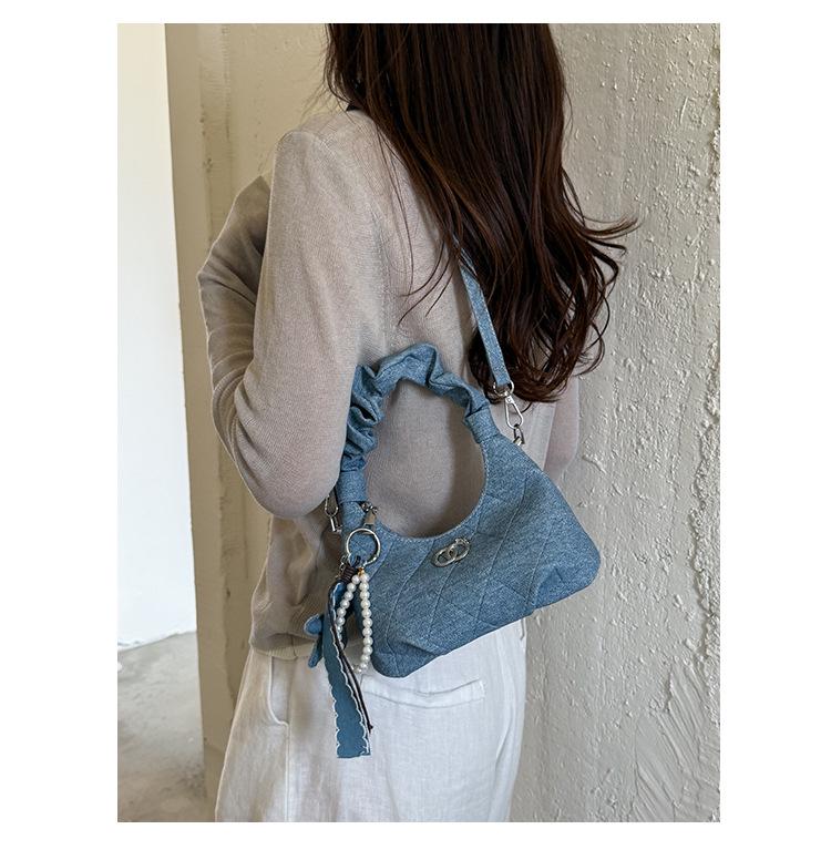 High-End Women's Denim Pleated Dumpling Tote Bag - Autumn/Winter 2026 Collection