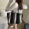 Large Capacity Stylish Women's Canvas Tote Bag For Commuting In Fresh Colors