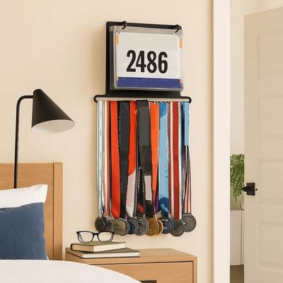 Iron Wall Mounted Medals Hanger Decorative American Style Sport Medals Display Rack with PVC Bags Medal Hanging Holder Triathlon