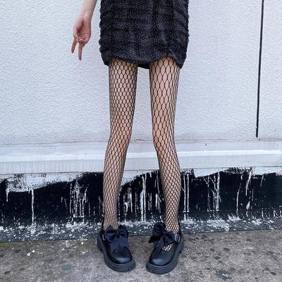 Sexy, schmale Netzstrümpfe – großes, hohles Design mit Anti-Verhaken-Funktion