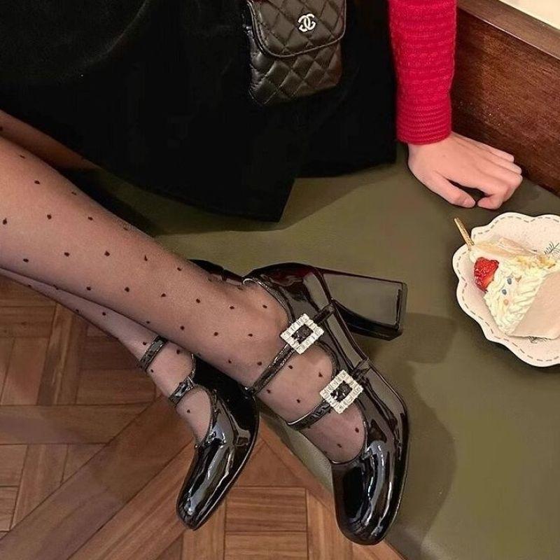 Französisches Temperament Strass dicker Absatz Mary Jane Schuhe 2025 High Heels flacher Ausschnitt eckige Spitze Ein-Wort-Schnalle mit Rock Einzelne Schuhe Frauen