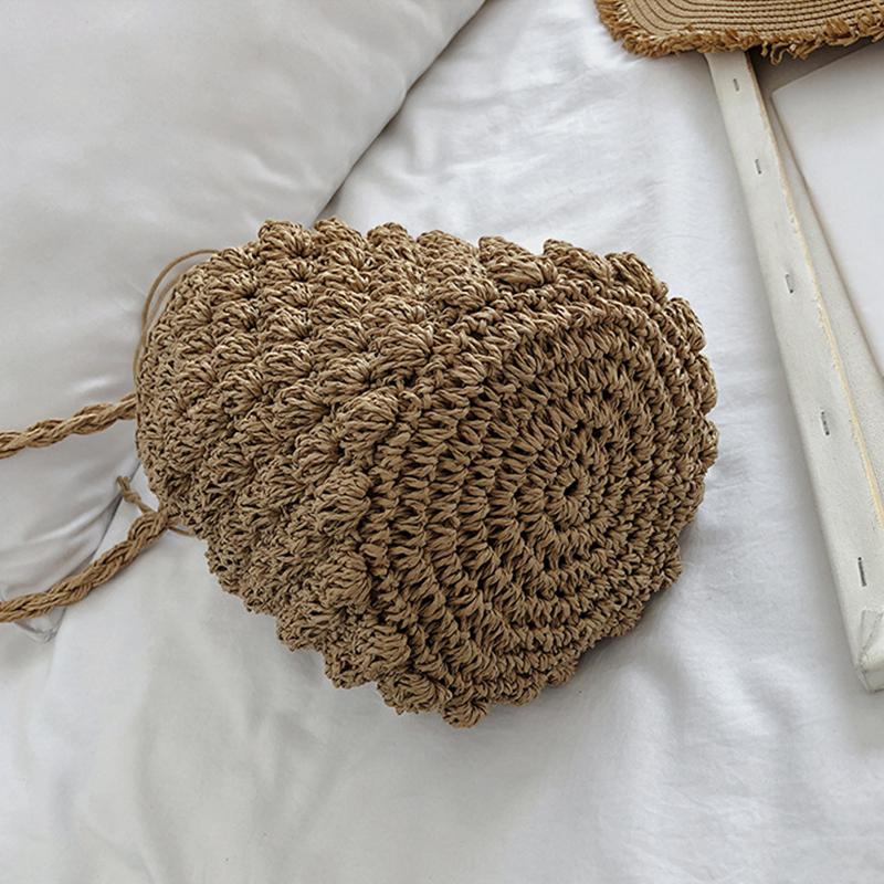 Letní ručně vyráběná crossbody kabelka pro ženy, plážová taška přes rameno se stahovací šňůrkou ze slámy