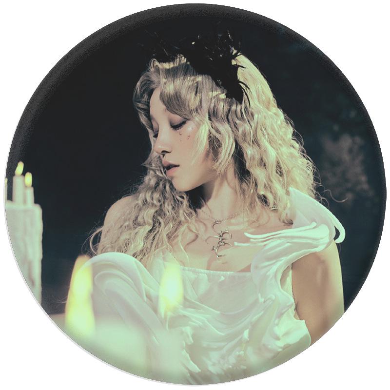 (G)I-DLE "We Are" Album Anstecknadel Spiegel Schlüsselanhänger Brosche - Song Yuqi Merchandise