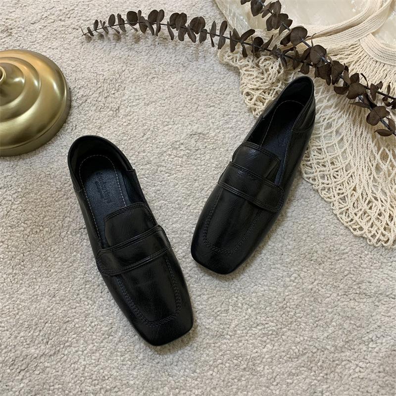 Fashion Minimalist Flat Shoes Womens Early Spring New Seasonal Womans Single Shoes for Comfort One Foot Lazy Shoes Women Loafers Ladies