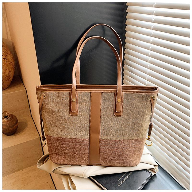 Denim bag women's large-capacity new autumn and winter versatile casual shoulder bag textured commuter tote bag