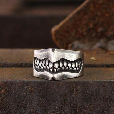Yin Taifei Fierce Tooth Retro Punk Thai Silver Unisex Open Ring