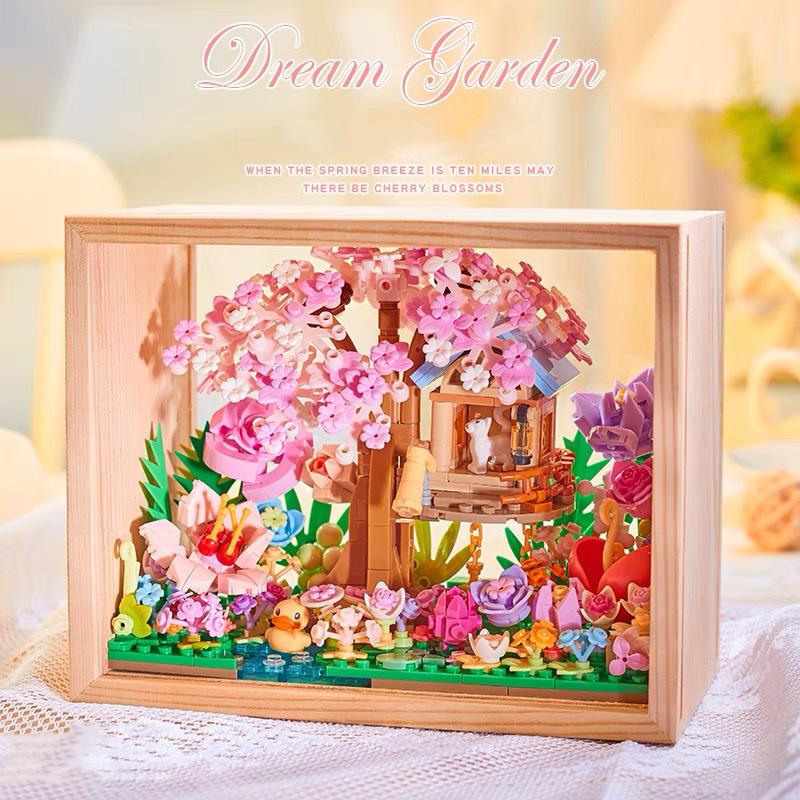 DIY Building Block Toy Flower Bouquet Flower View Box for Your Daughter's Toy Table Top Decoration