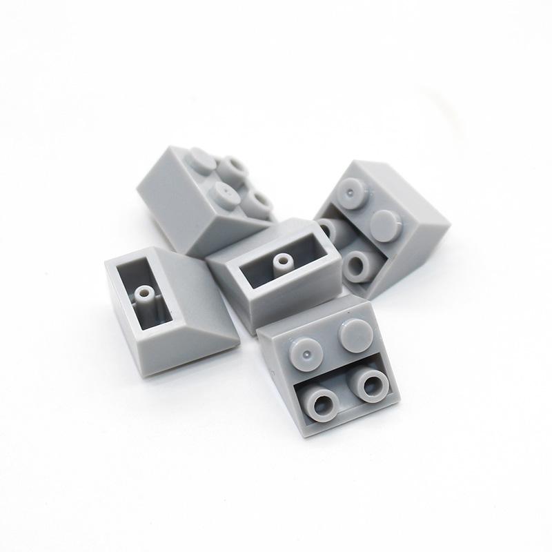 Non-Toxic Moc Slope Brick 2*2 Inverted 3660 Diy Enlighten Block Bricks Compatible With Assembles Particles 200Pcs