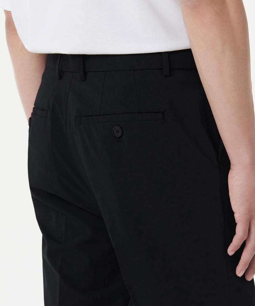 MUSINSA STANDARD [Cooltandard] Relaxed Tapered Hidden Banding Crop Slacks [Black]