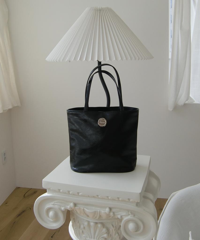 Iroco Mini Tote Bag_ Black