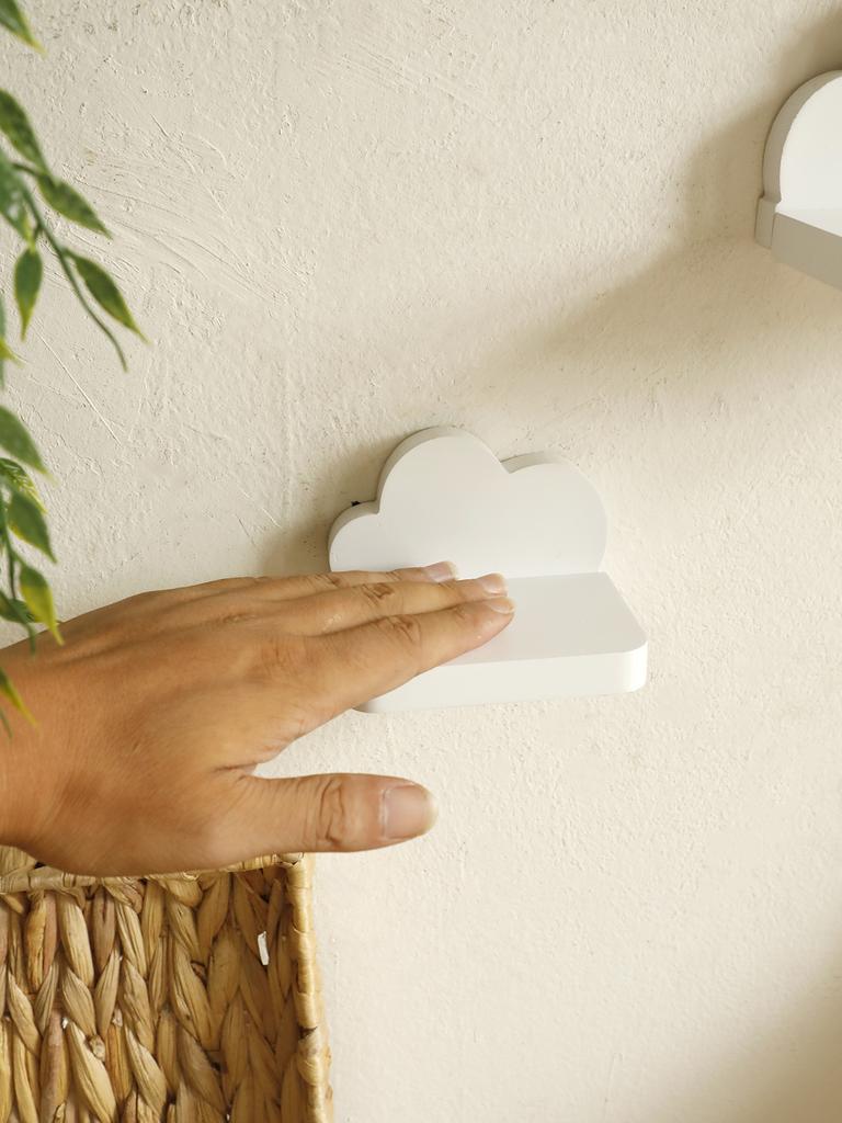 Boho Wolken Wandregal, Minimalistisches schwebendes Ausstellungsregal für Kinderzimmer-Dekoration, Holz Wolkenform Organizer für Kinderzimmer, Schlafzimmer