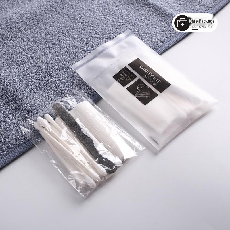"Special Hotel Toiletries Set: Comb, Disposable Toothbrush with Toothpaste, Soft Bristles, Ideal for Homestays"