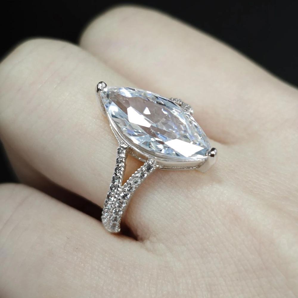 WOSIKATE New Water Drop Pear Shaped Zirconia Engagement Ring For Women Light Luxury Design Sense Finger Ring Fashion Jewellery