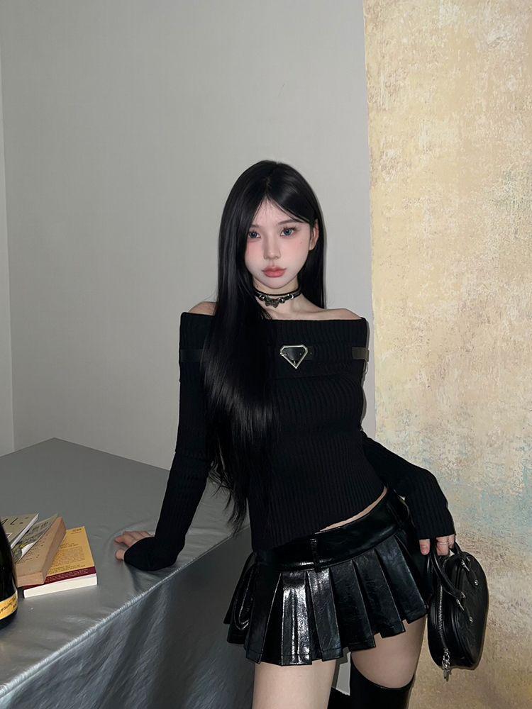 Sweet Spicy Girl One-Shoulder Knitted Top - Autumn/Winter Long Sleeve Off-Shoulder Sweater