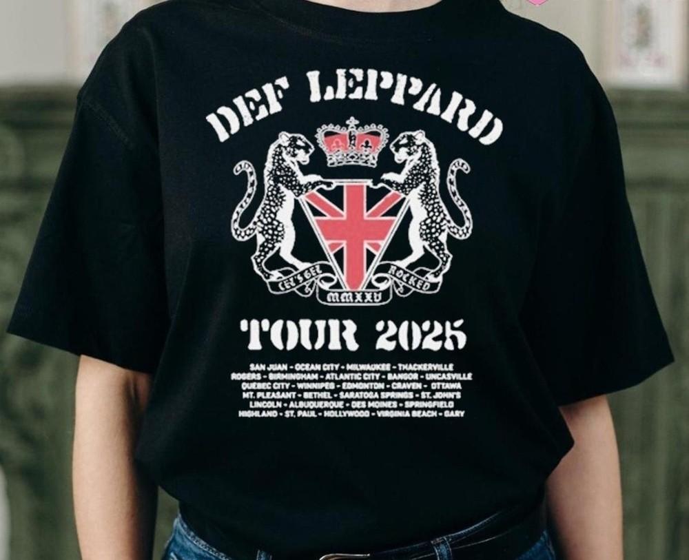 

Def Leppard Rock Band Lets Get Rocked Tour 2025 T-shirt Unisex T-Shirt XL