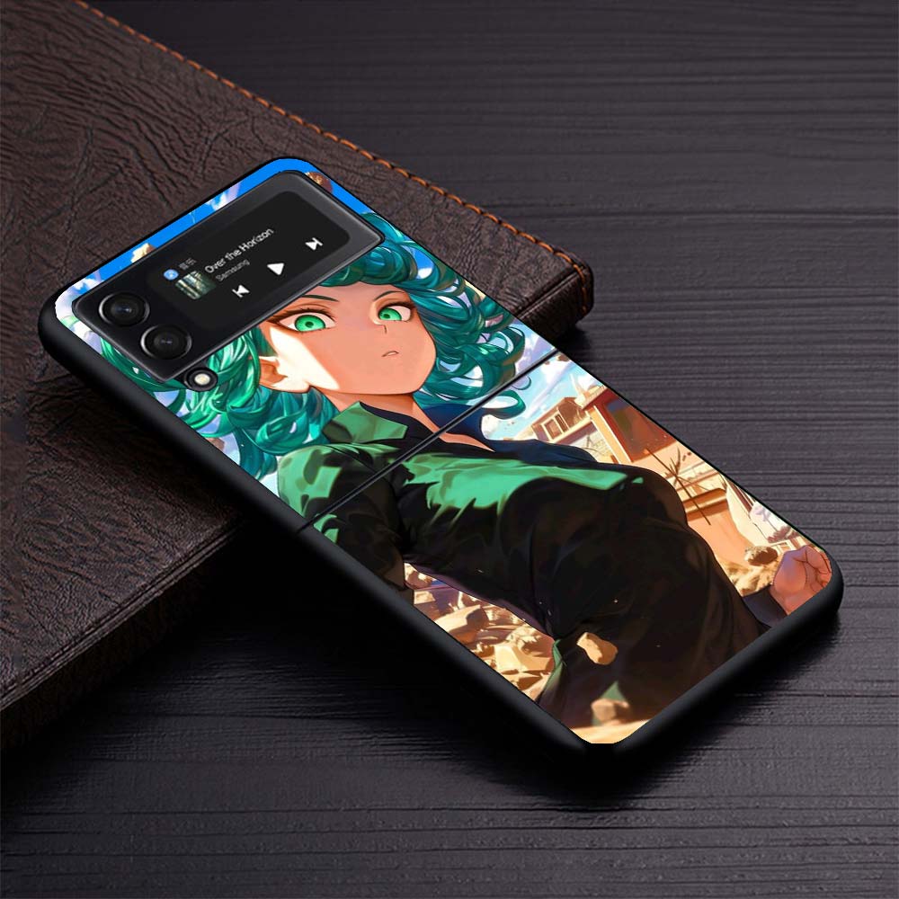 One P-Punch-Man Tatsumaki Hard Black Cover for Samsung Galaxy Z Flip 7 6 5 4 3 5G Phone Case Flip7 Flip6 Flip5 Flip4 Flip3 Patte